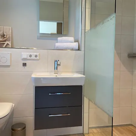 Lägenhet Nekkepenn In By Interhome